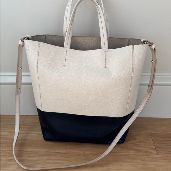 Celine Vertical Cabas Crossbody Bag - black and off white - Picture 2 of 9